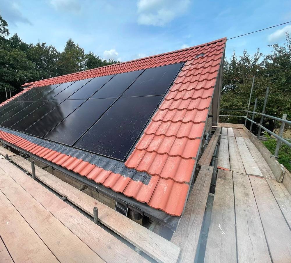 High Kelling re-roof with solar panels